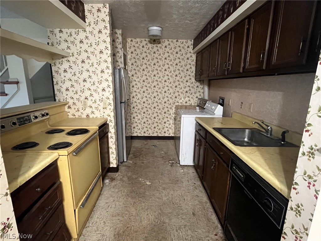 2992 Ivy Hill Circle Cortland OH 44410