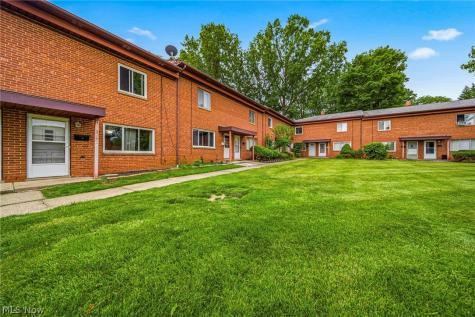 1694 Ridgewick Drive Wickliffe OH 44092