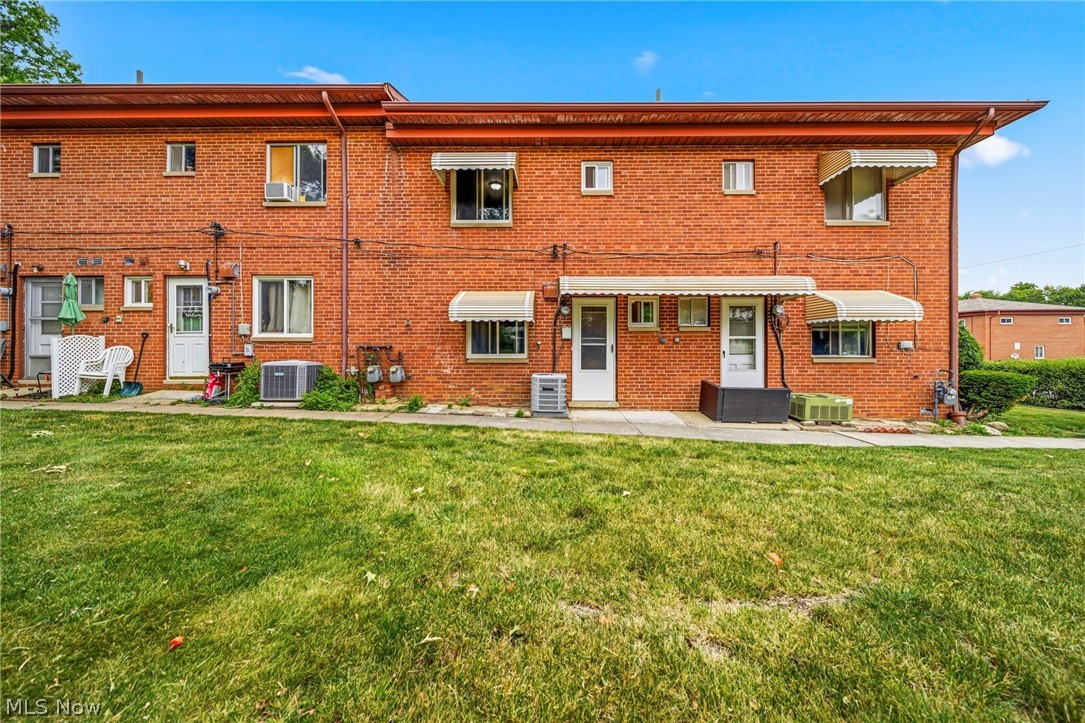 1694 Ridgewick Drive Wickliffe OH 44092