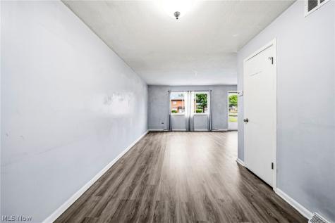 1694 Ridgewick Drive Wickliffe OH 44092