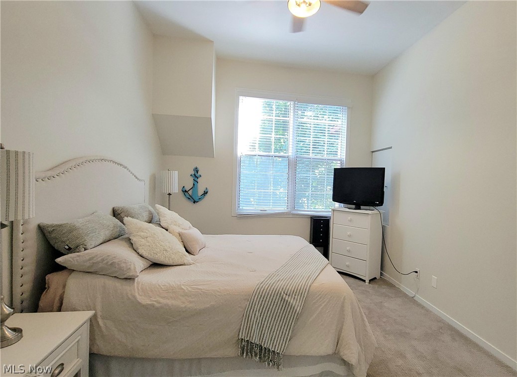 4390 Marin Woods Port Clinton OH 43452