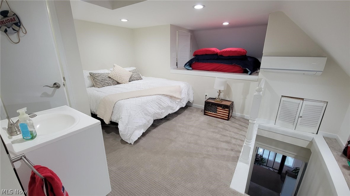 4390 Marin Woods Port Clinton OH 43452