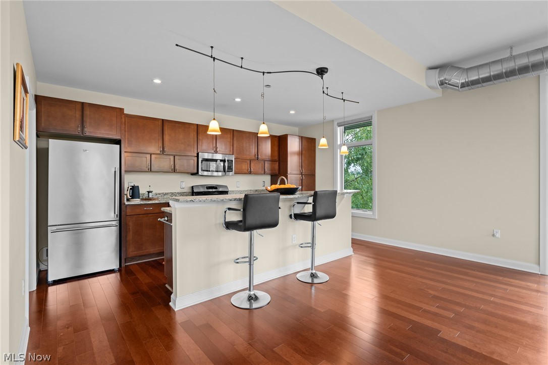 1403 Copper Trace Cleveland Heights OH 44118