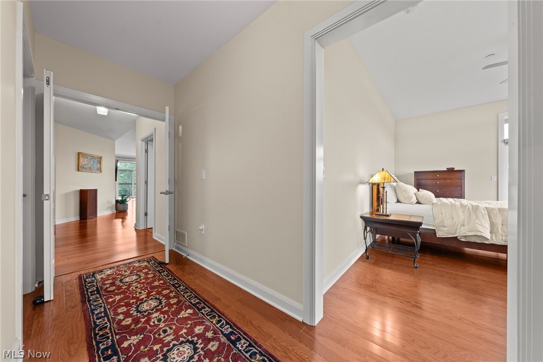 1403 Copper Trace Cleveland Heights OH 44118