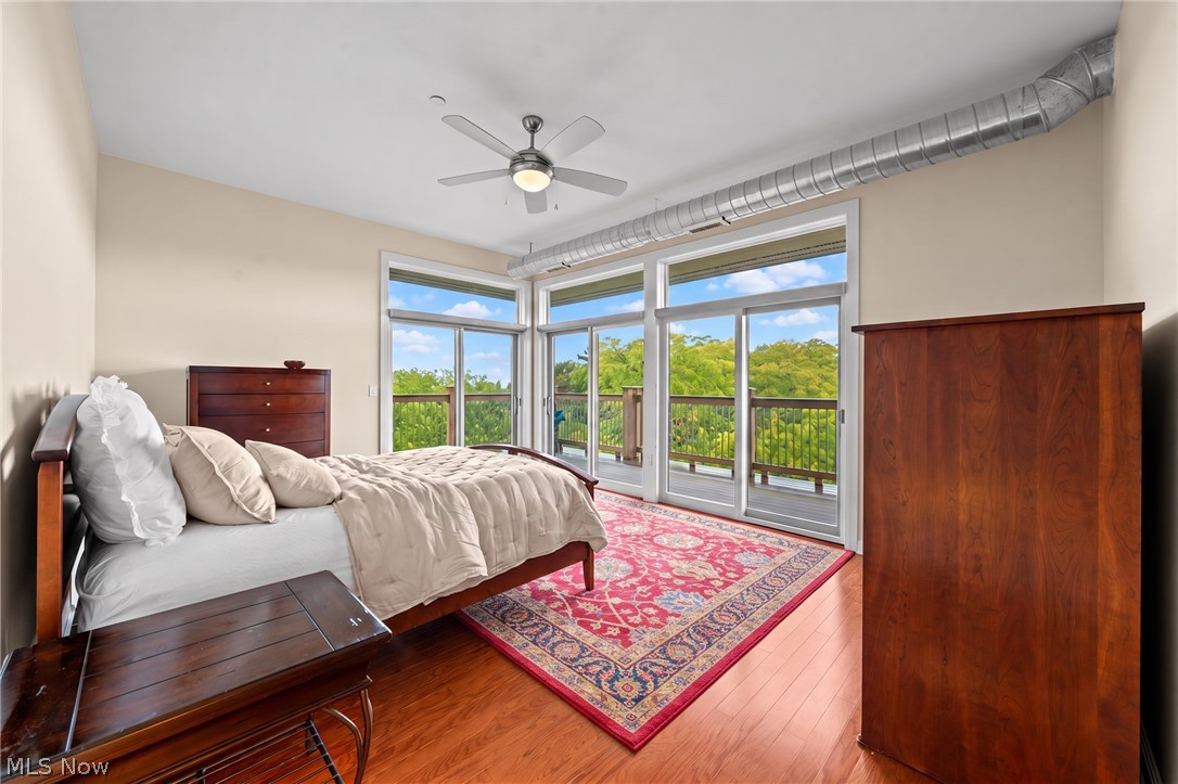 1403 Copper Trace Cleveland Heights OH 44118