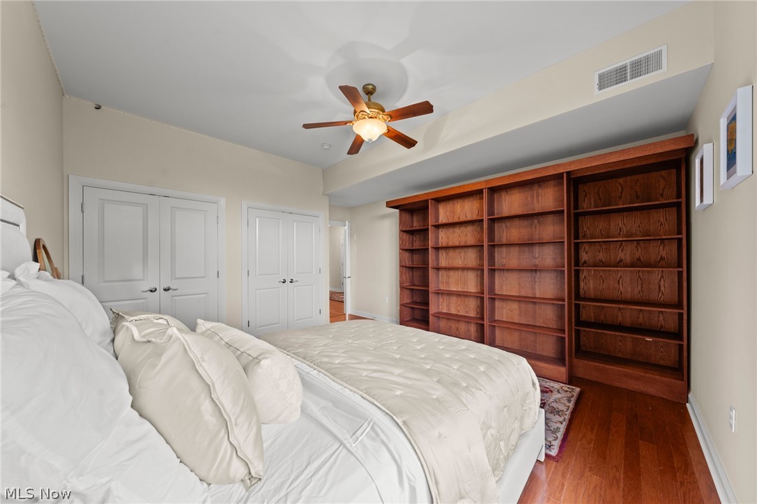 1403 Copper Trace Cleveland Heights OH 44118
