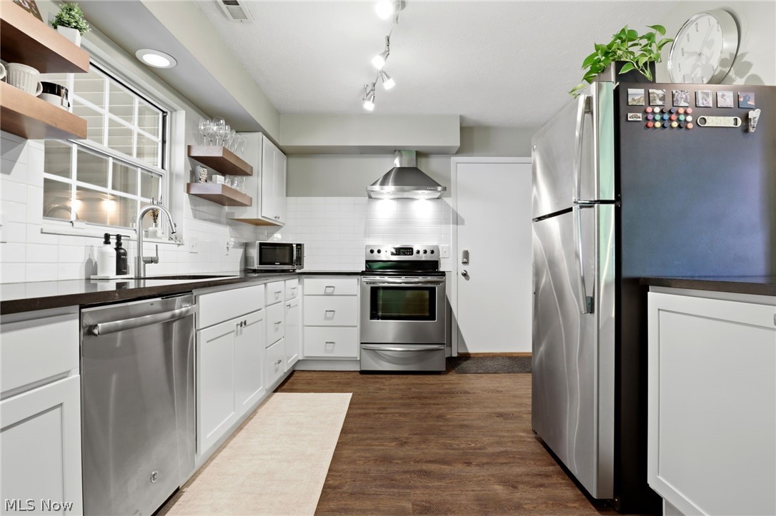 7100 Cross Creek Drive Mentor OH 44060