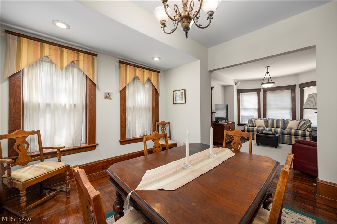7512 Franklin Boulevard Cleveland OH 44102
