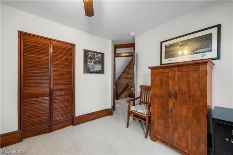 7512 Franklin Boulevard Cleveland OH 44102