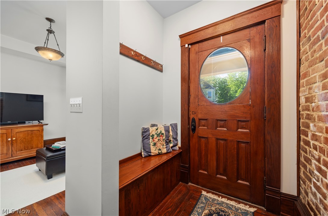 7512 Franklin Boulevard Cleveland OH 44102
