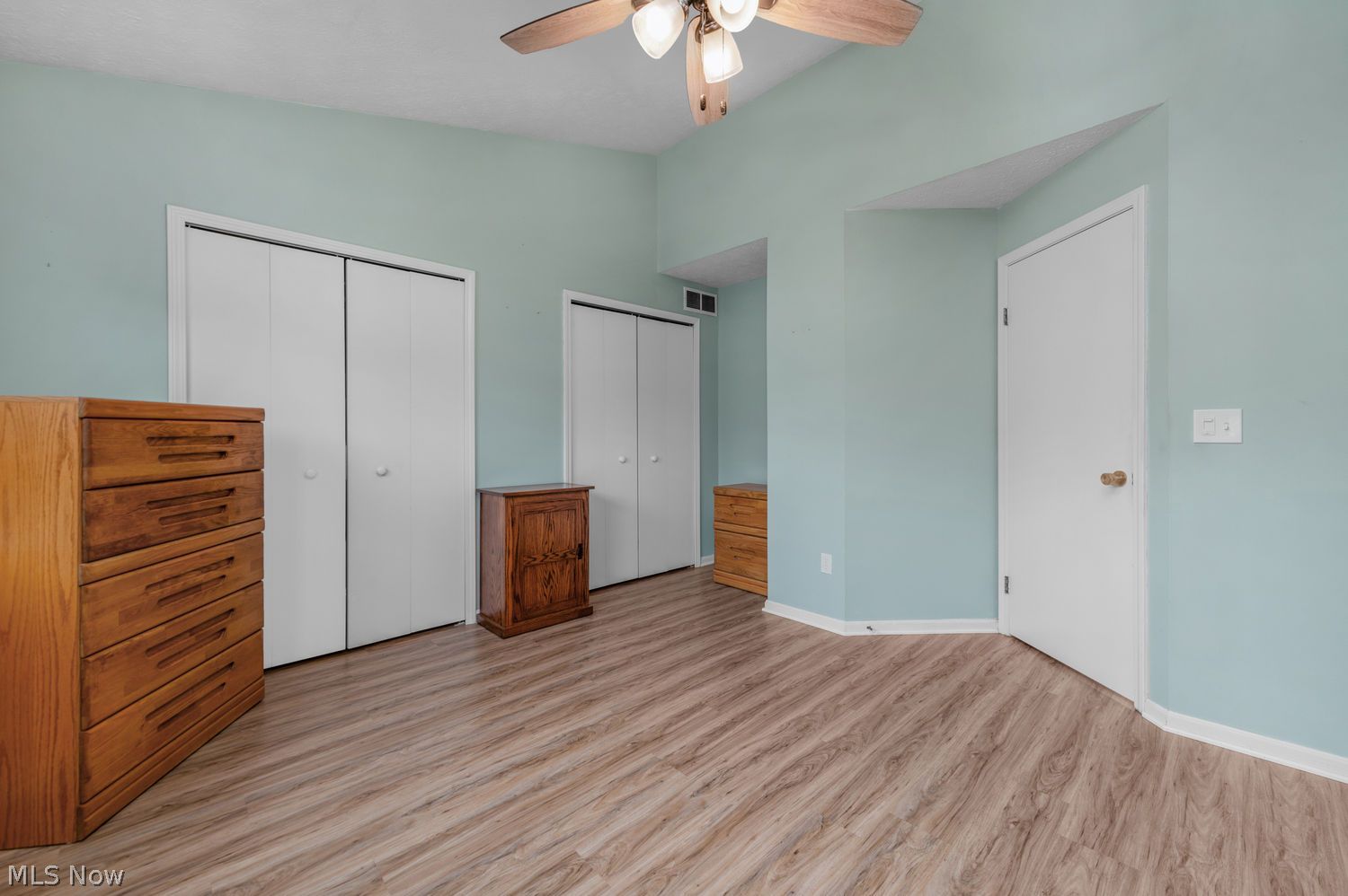 4541 Little Met Place Cleveland OH 44135