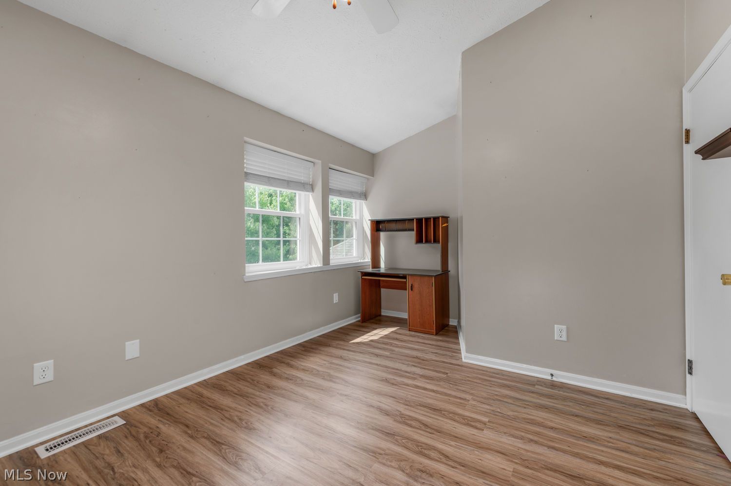 4541 Little Met Place Cleveland OH 44135
