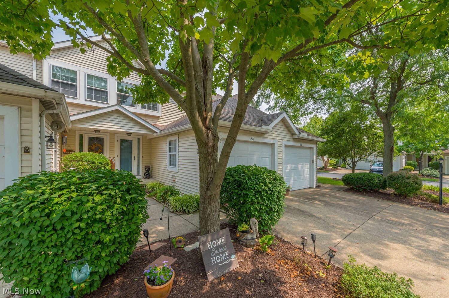 4541 Little Met Place Cleveland OH 44135