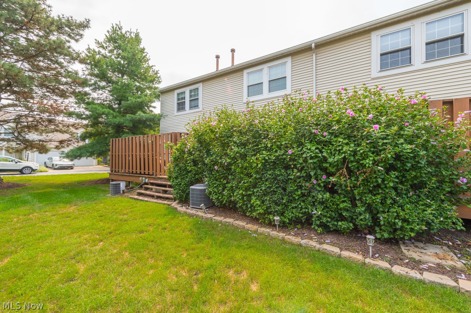 4541 Little Met Place Cleveland OH 44135