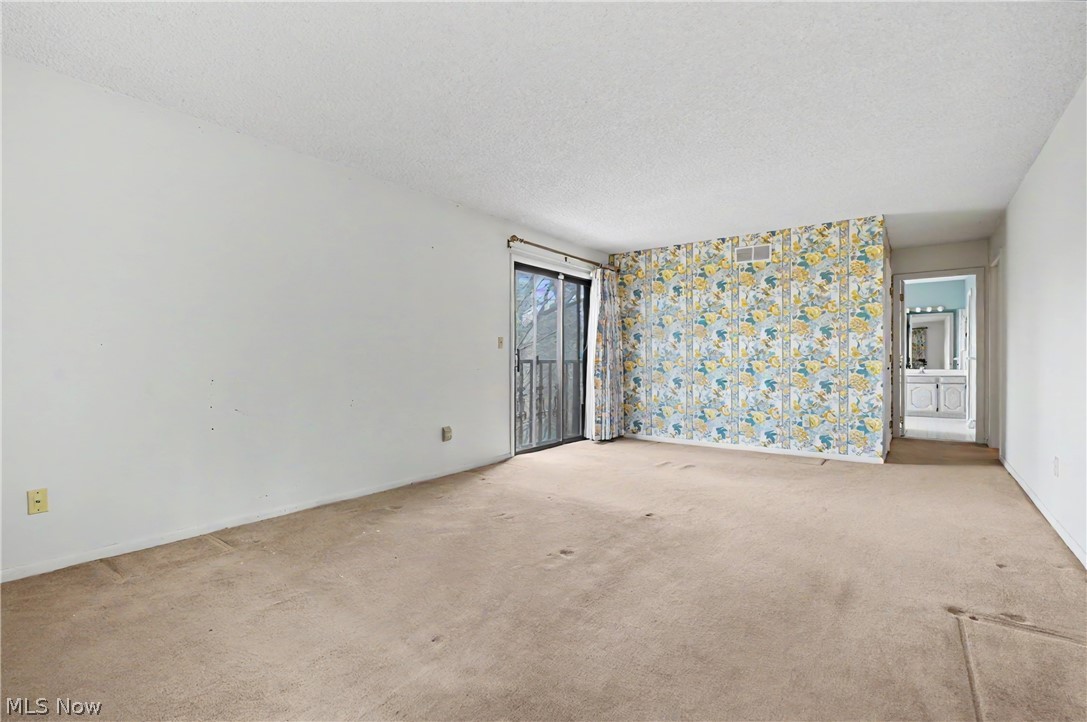 624 Hampton Ridge Drive Akron OH 44313
