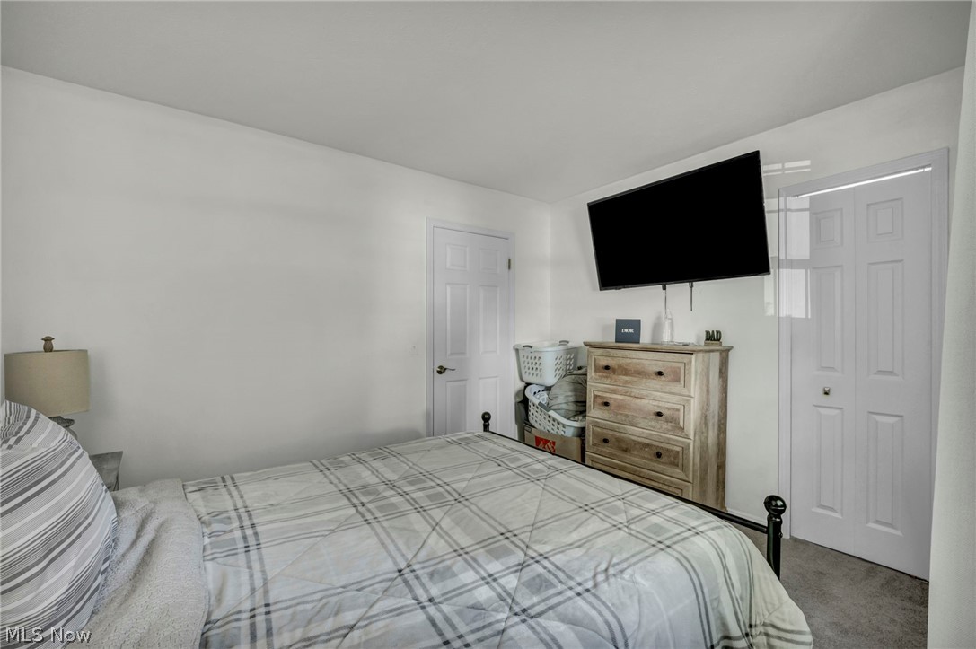 4779 Columbia Road North Olmsted OH 44070