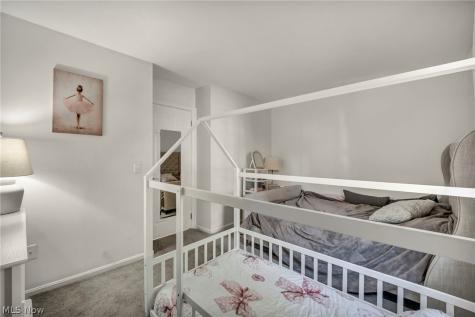 4779 Columbia Road North Olmsted OH 44070