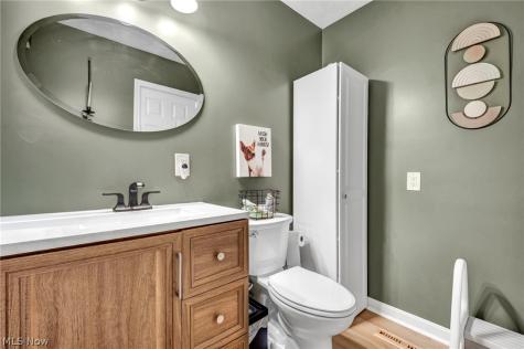 4779 Columbia Road North Olmsted OH 44070