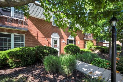 4779 Columbia Road North Olmsted OH 44070