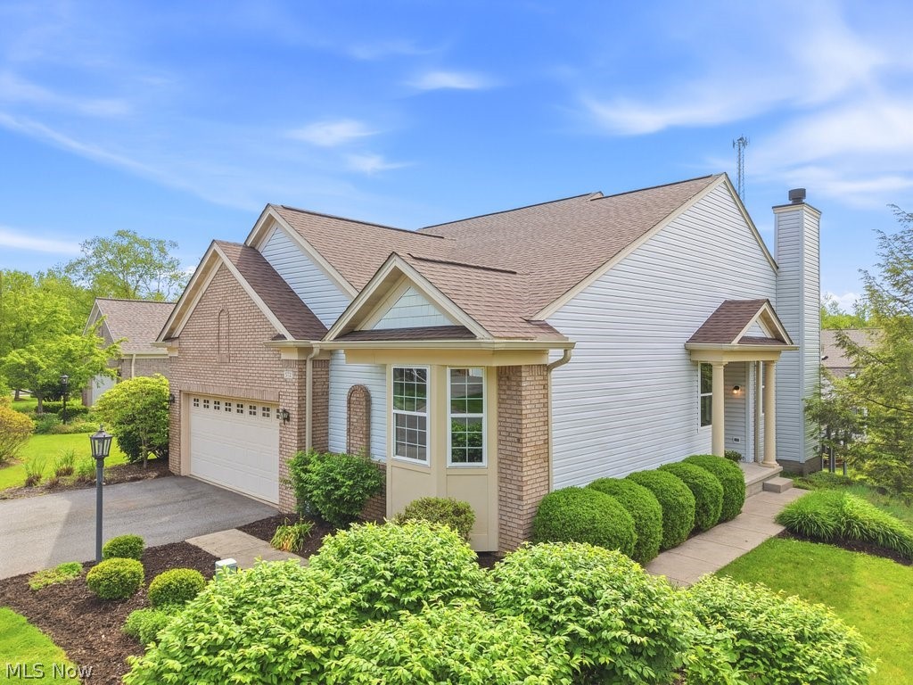 572 Mock Orange Lane Chagrin Falls OH 44023