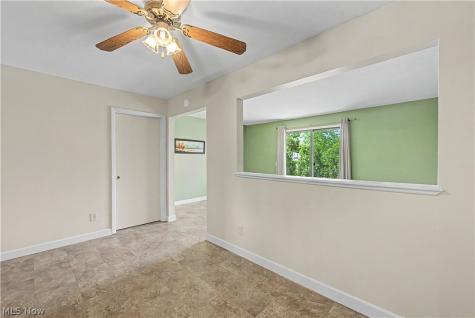 5556 Hilltop Oval Parma OH 44134