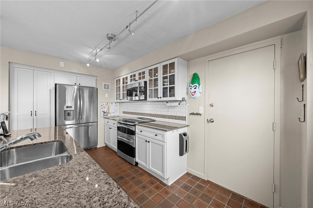 13900 Shaker Boulevard Cleveland OH 44120