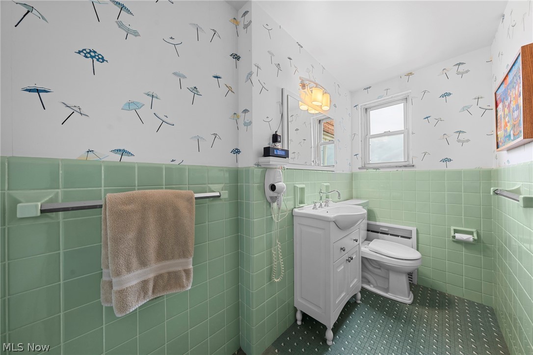 13900 Shaker Boulevard Cleveland OH 44120