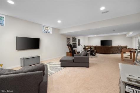 204 Ashbourne Drive Westlake OH 44145
