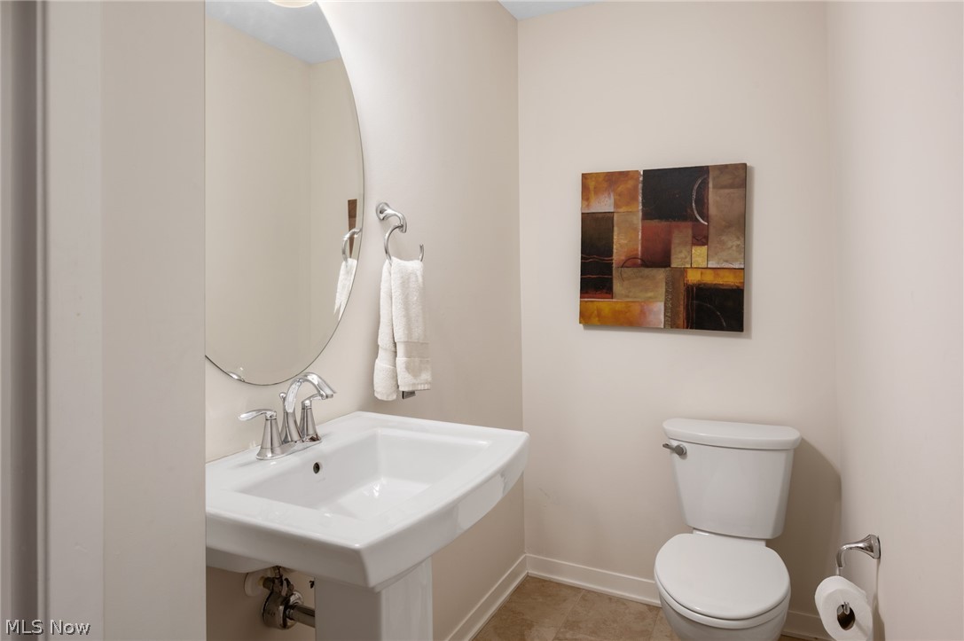 204 Ashbourne Drive Westlake OH 44145