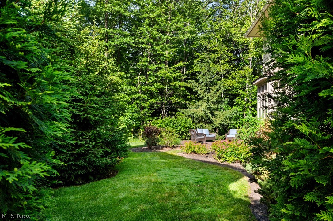 204 Ashbourne Drive Westlake OH 44145