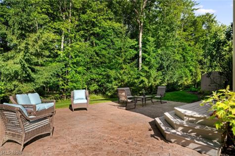 204 Ashbourne Drive Westlake OH 44145