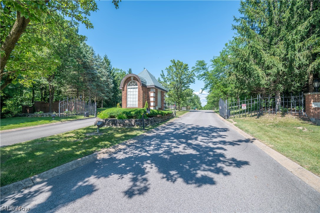 168 Wilcox Road Austintown OH 44515