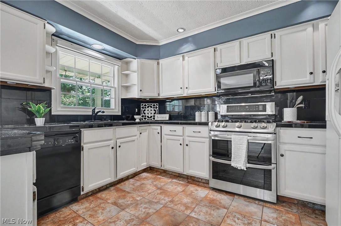 1565 Windrow Lane Broadview Heights OH 44147