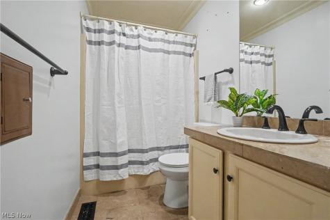 1565 Windrow Lane Broadview Heights OH 44147