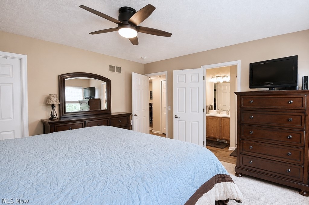 5546 Saint Thomas Lane Madison OH 44057