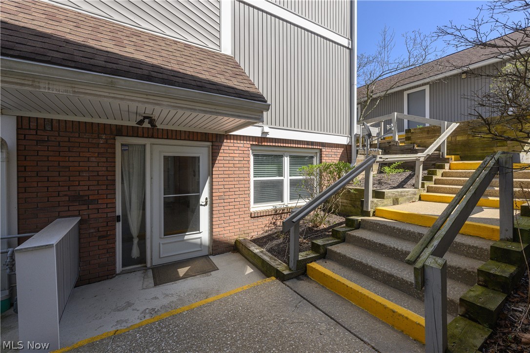 243 Portage Lakes Drive Akron OH 44319