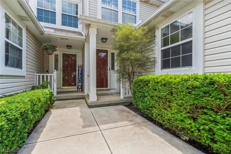 1105 Windmill Way N Avon OH 44011