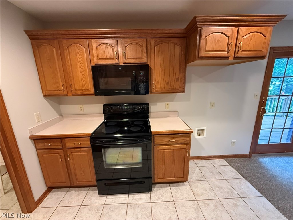 530 Oakdale Drive Dover OH 44622