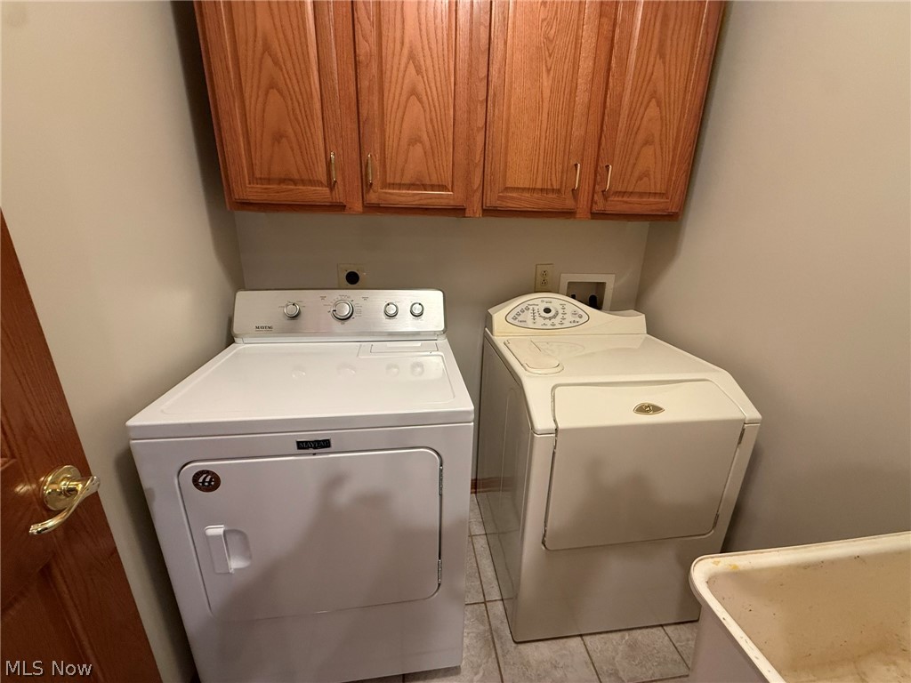 530 Oakdale Drive Dover OH 44622