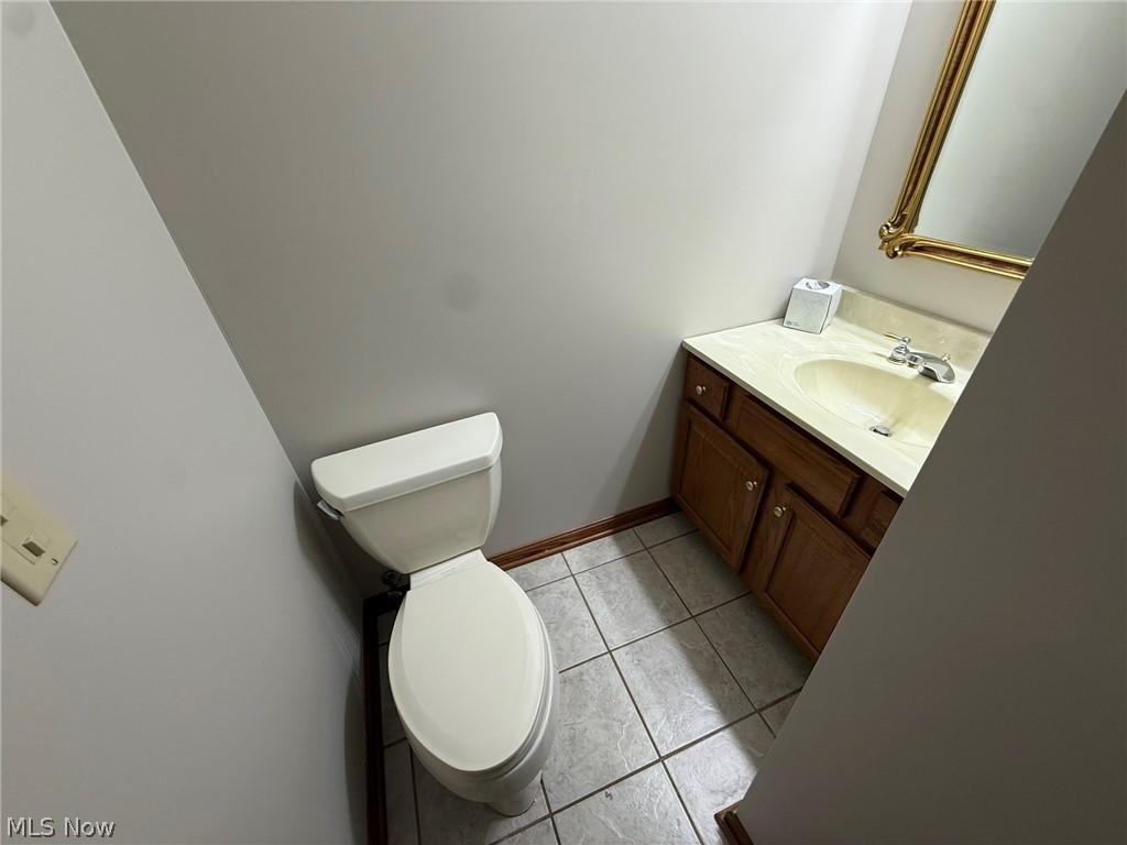 530 Oakdale Drive Dover OH 44622