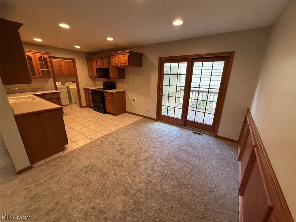 530 Oakdale Drive Dover OH 44622