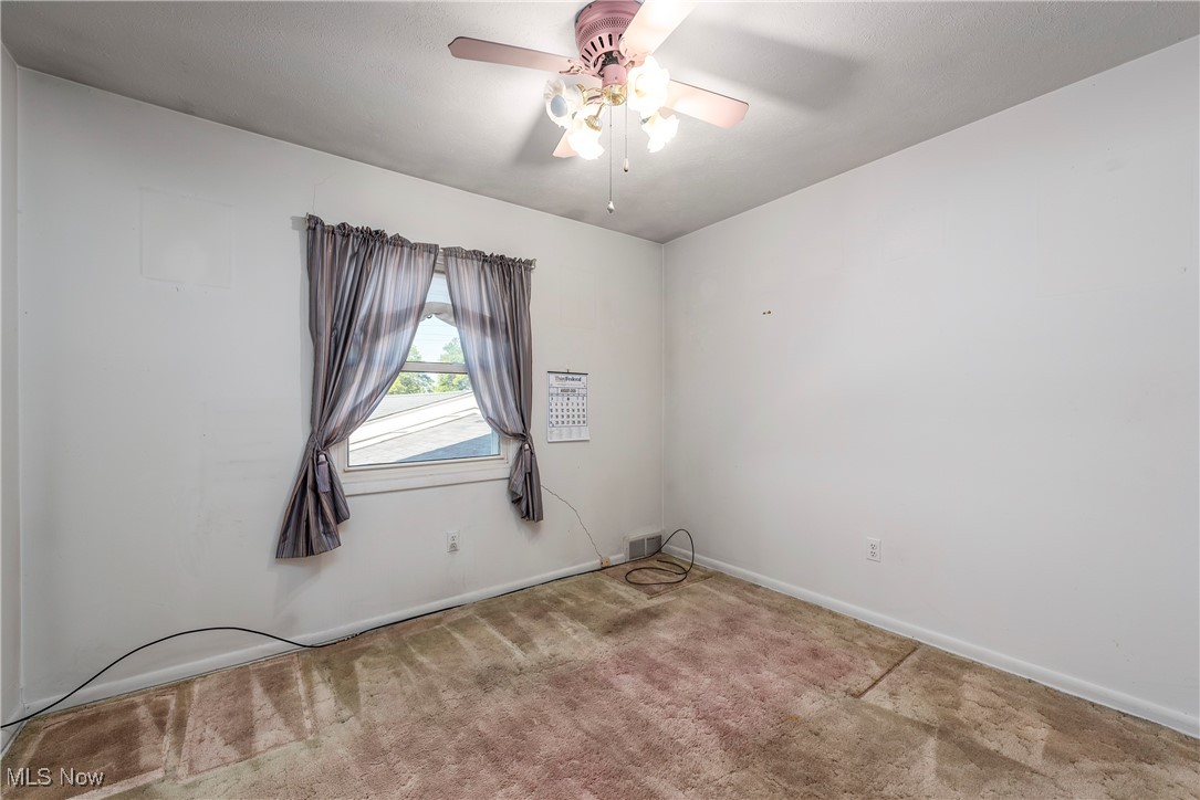 5832 Bear Creek Drive Bedford Heights OH 44146