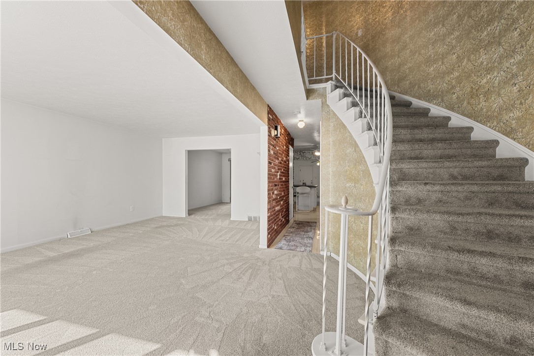 5832 Bear Creek Drive Bedford Heights OH 44146