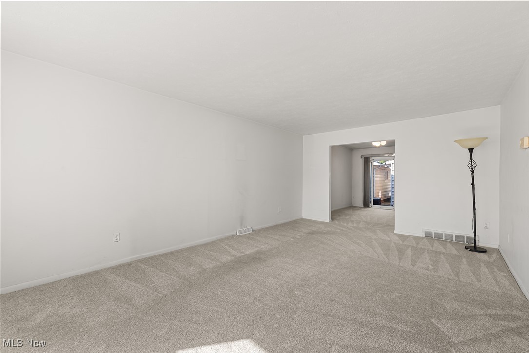 5832 Bear Creek Drive Bedford Heights OH 44146