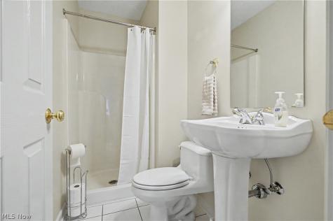 478 Kings Court Copley OH 44321