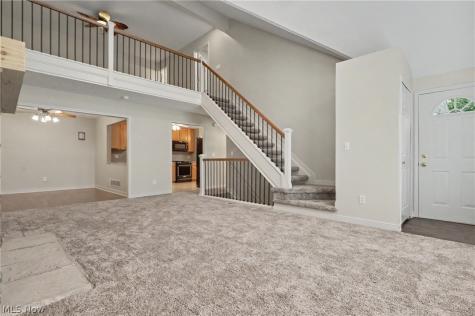 478 Kings Court Copley OH 44321