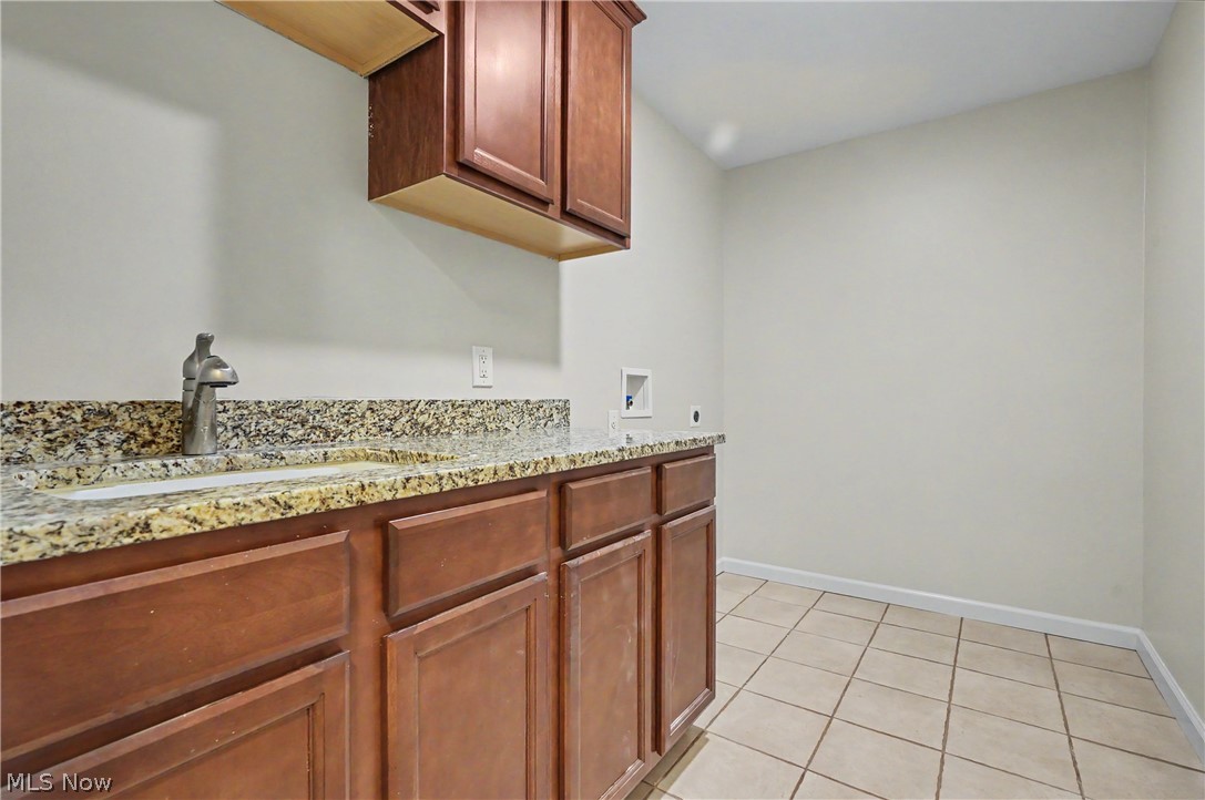 478 Kings Court Copley OH 44321