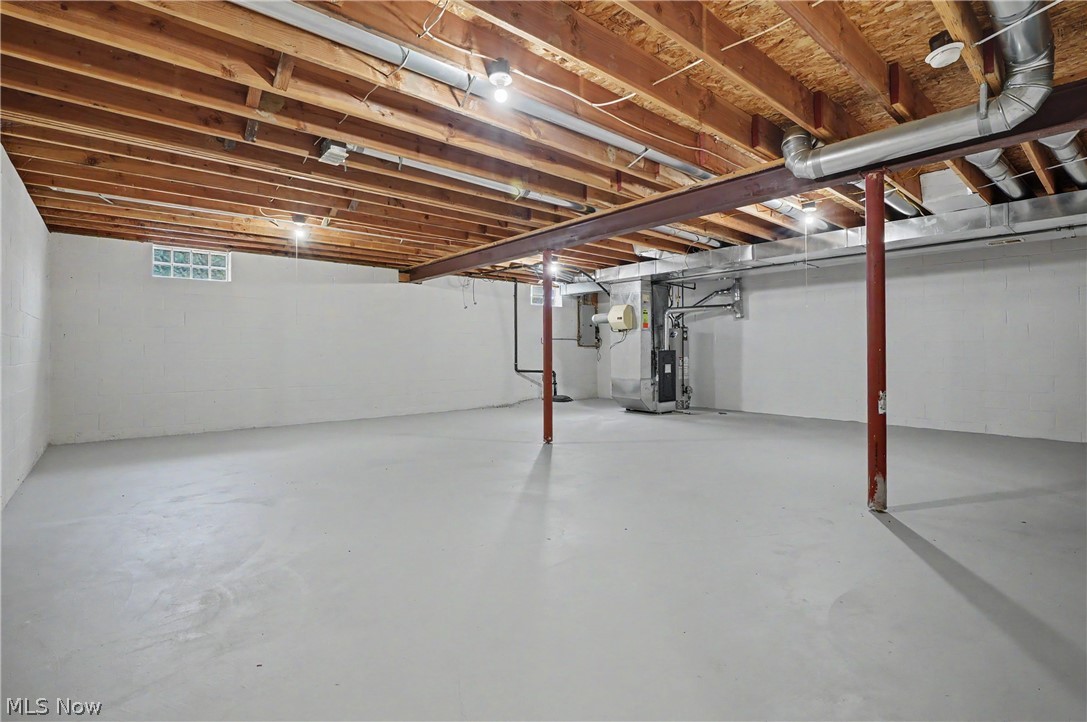 478 Kings Court Copley OH 44321