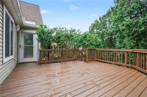 478 Kings Court Copley OH 44321