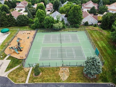 478 Kings Court Copley OH 44321